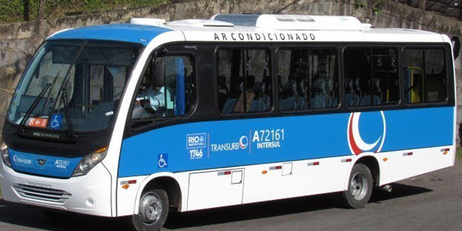 Ar-condicionado a 24°C? Em Santa Teresa, o passageiro viaja no calor ou no molhado